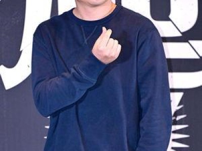 김선태 유튜브 개설하자마자 60만 구독자 달성
