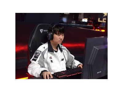KT 김하람 펜타킬로 3세트 만회하며 반격 시작