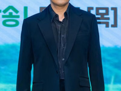 박성웅 임성근 전 장군 위증 혐의 재판에 증인 출석