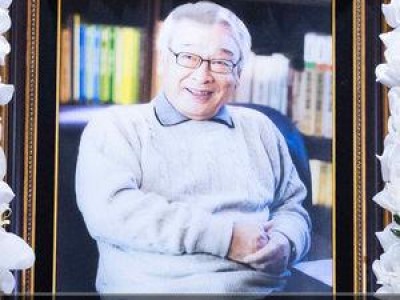 이순재 빈소에서 후배들 배웅 받아