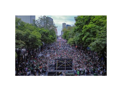 멕시코 축구대표팀 32강 진출 후 갑작스러운 참사에 충격