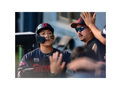 황성빈 롯데의 돌격대장으로서 리더로서의 도전 시작